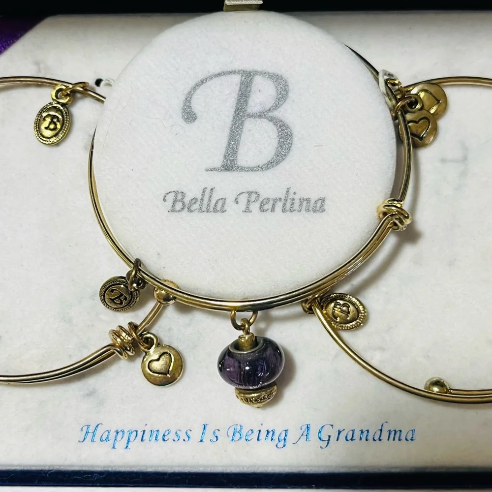 Bella Perlina grandmother charm “happiness is being a grandma” bracelet set NWT